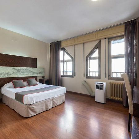Oyo Hotel Francabel Cuenca  Eksteriør bilde
