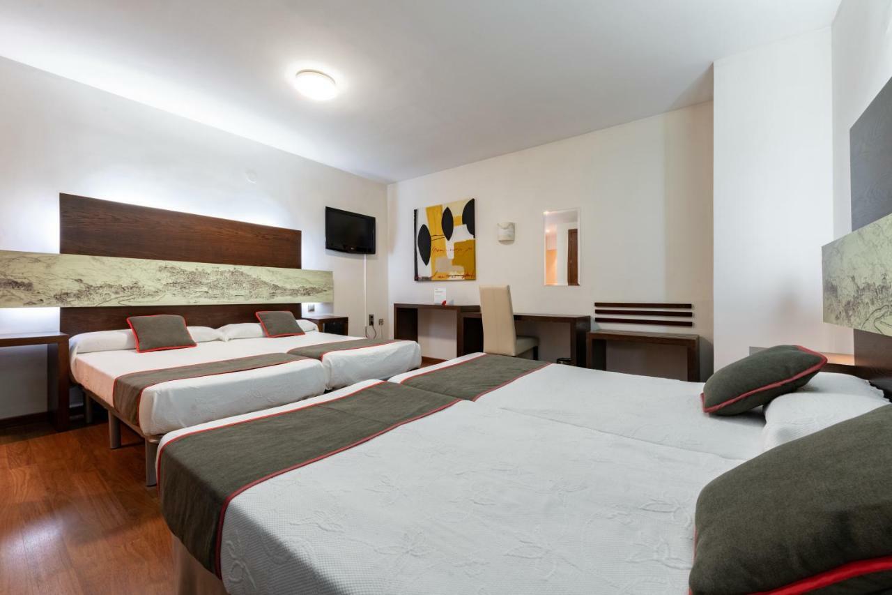 Oyo Hotel Francabel Cuenca  Eksteriør bilde